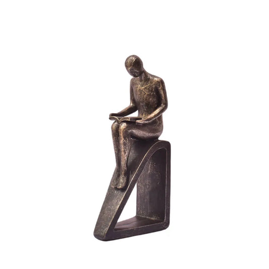 ESTATUETA ARKTRIO LEITOR
